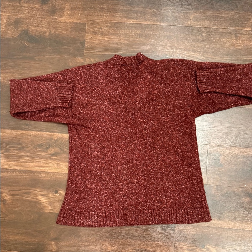 WinterSilks Size Large Wool/Silk blend Burgundy V Neck Sweater - Picture 7 of 7